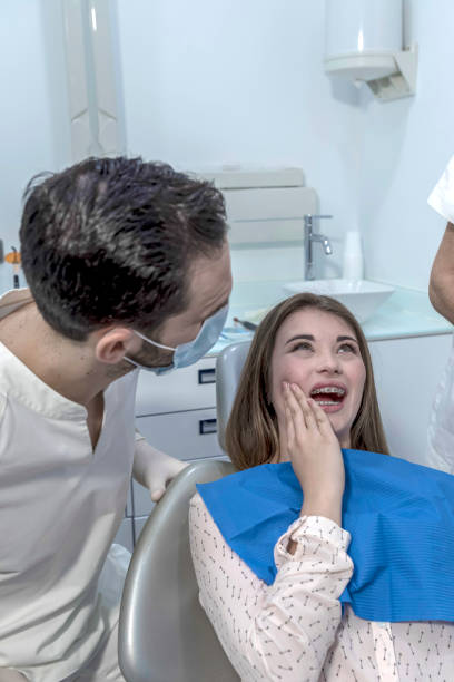 Professional Emergency Dental Service in MA